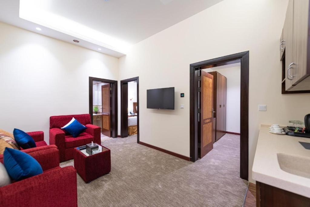 بلسم العائلة للوحدات السكنية المفروشة Family Balsam Furnished Units Cidde Dış mekan fotoğraf